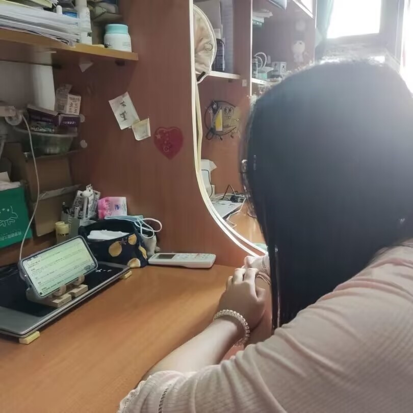 重庆工商大学派斯学院成功举办“校园绿色低碳周”